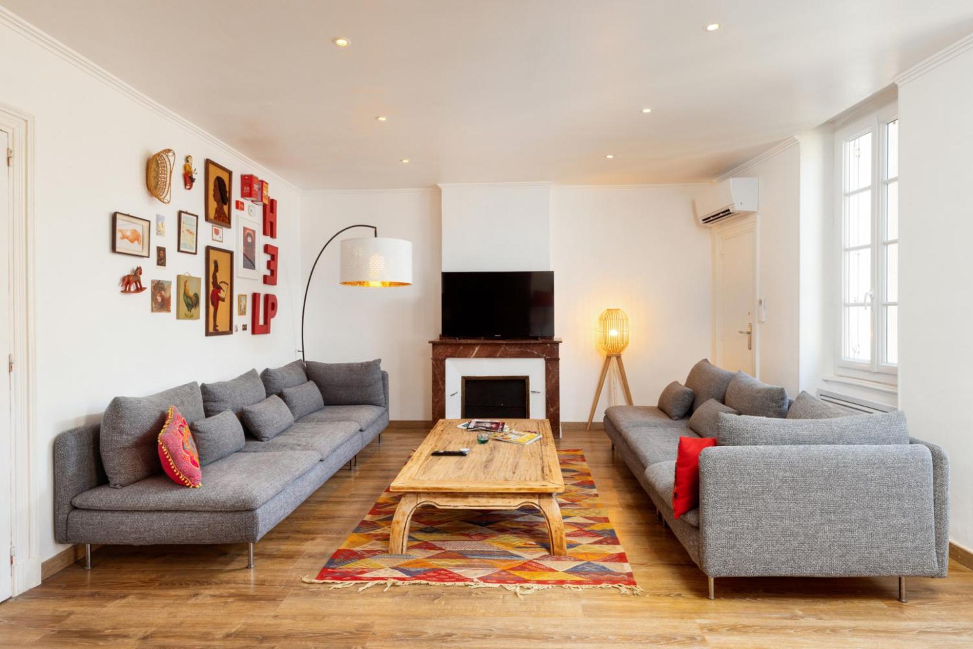 Le Grand Authentique Apartment *